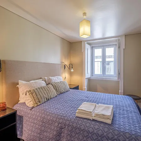 Appartamento Nomad's Downtown - 3bdr S Juliao Lisbona